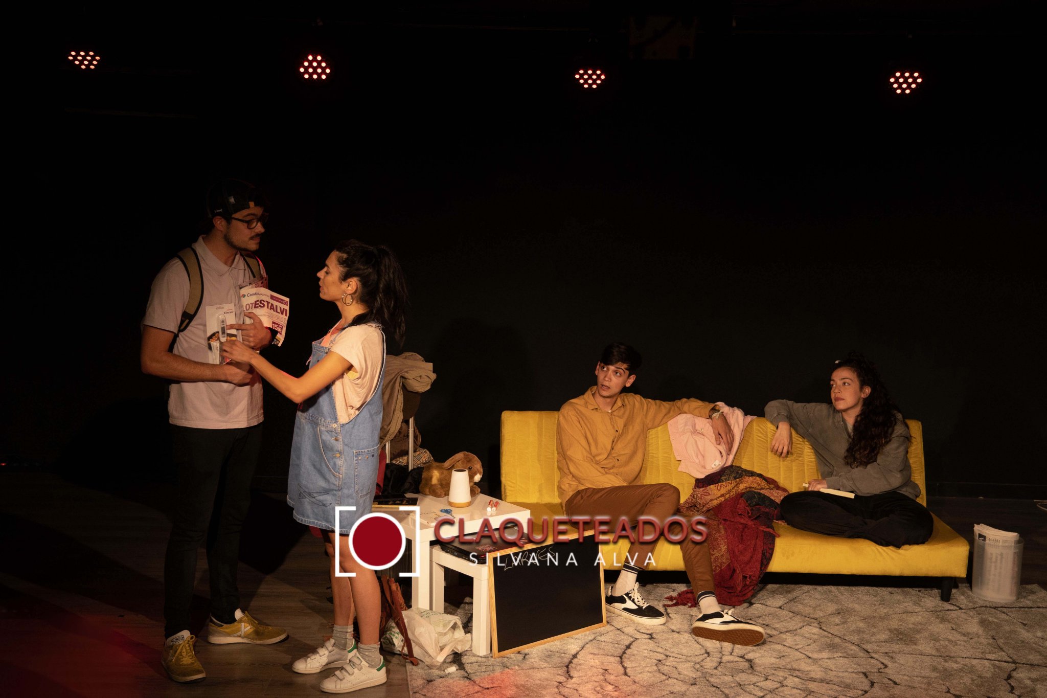 Galería de fotos de Capullos que volen 1 capullos que volen