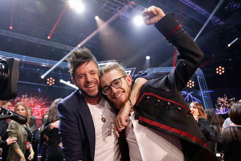 Andrés Martín, el músico del metro, gana La Voz con su maestro Pablo López 1 andres martin y pablo lopez